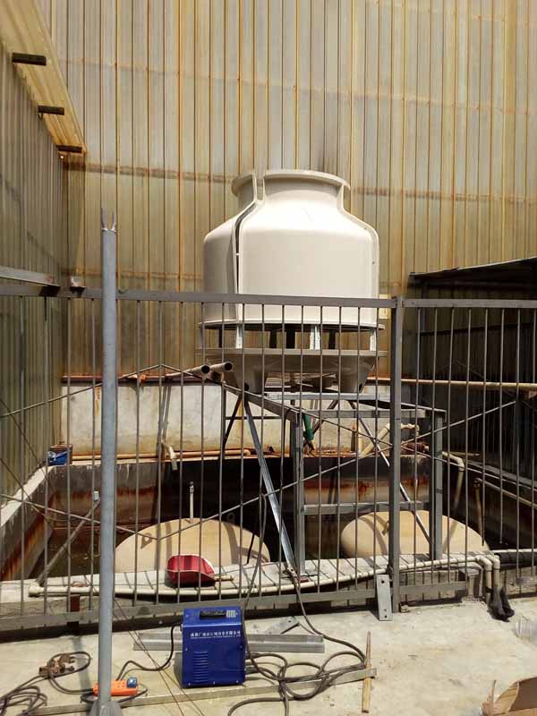 成都雙流1臺50T冷卻塔水循環(huán)系統(tǒng)安裝現(xiàn)場