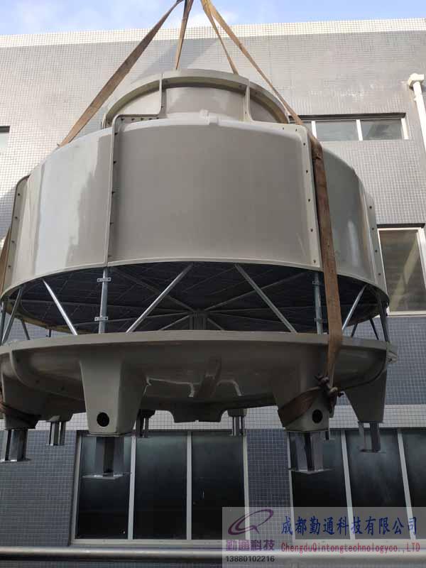 簡(jiǎn)陽GL-200T冷卻塔，100T舊塔維修現(xiàn)場(chǎng)