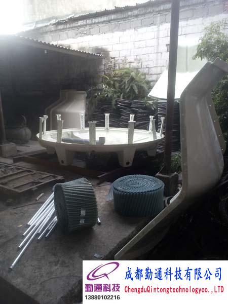 成都崇州冷卻塔：GL-150T，GL-125T冷卻塔安裝現(xiàn)場(chǎng)