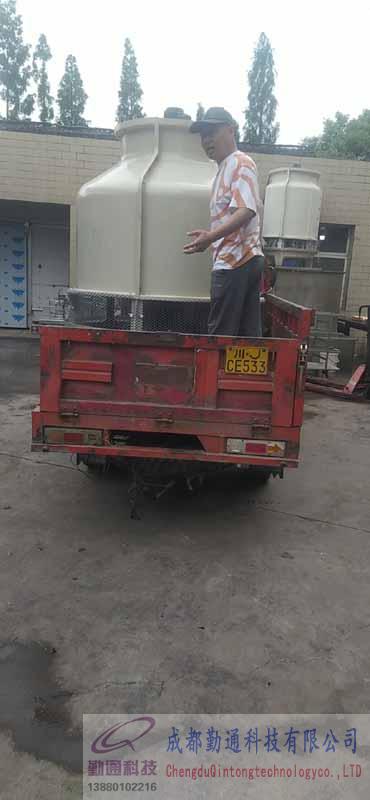 重慶開州LH-20T圓形冷卻塔物流發(fā)貨