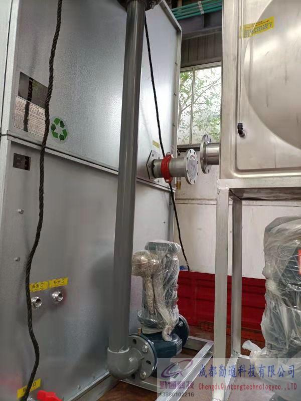 四川眉山彭山500T冷卻塔安裝現(xiàn)場(chǎng)